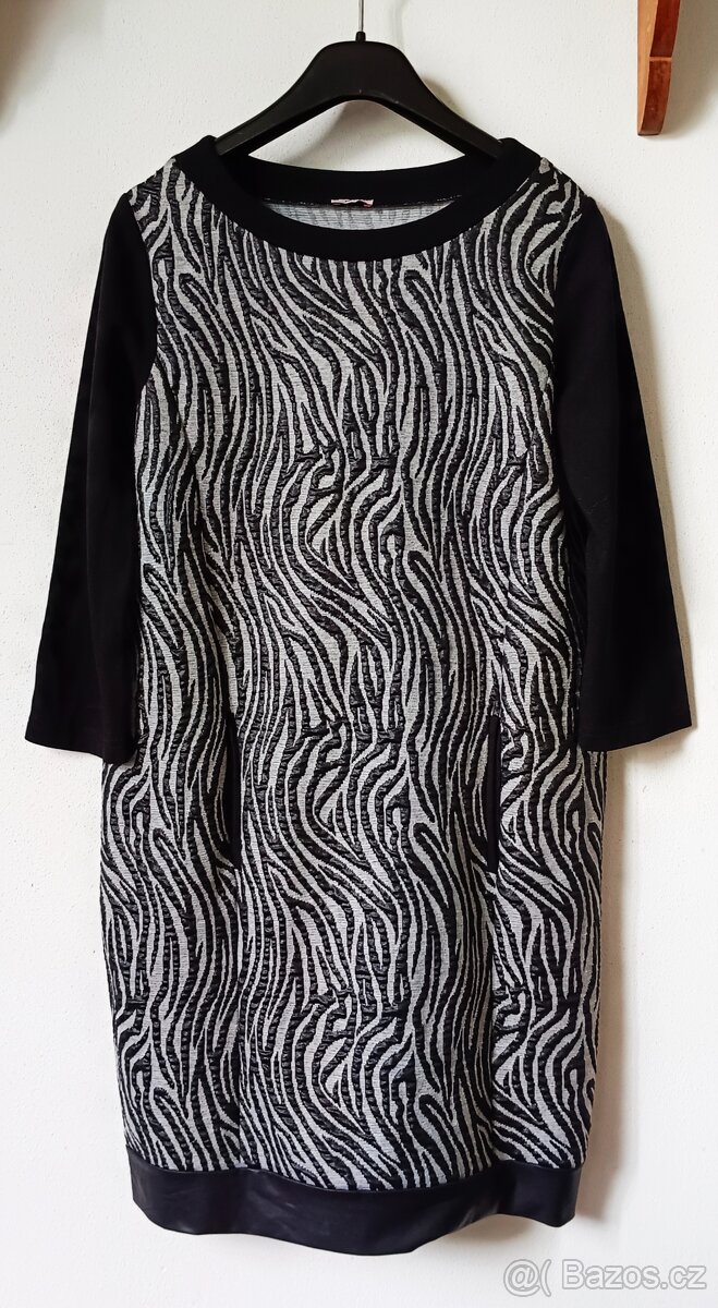 Teplé svetrove šaty 42 - 2