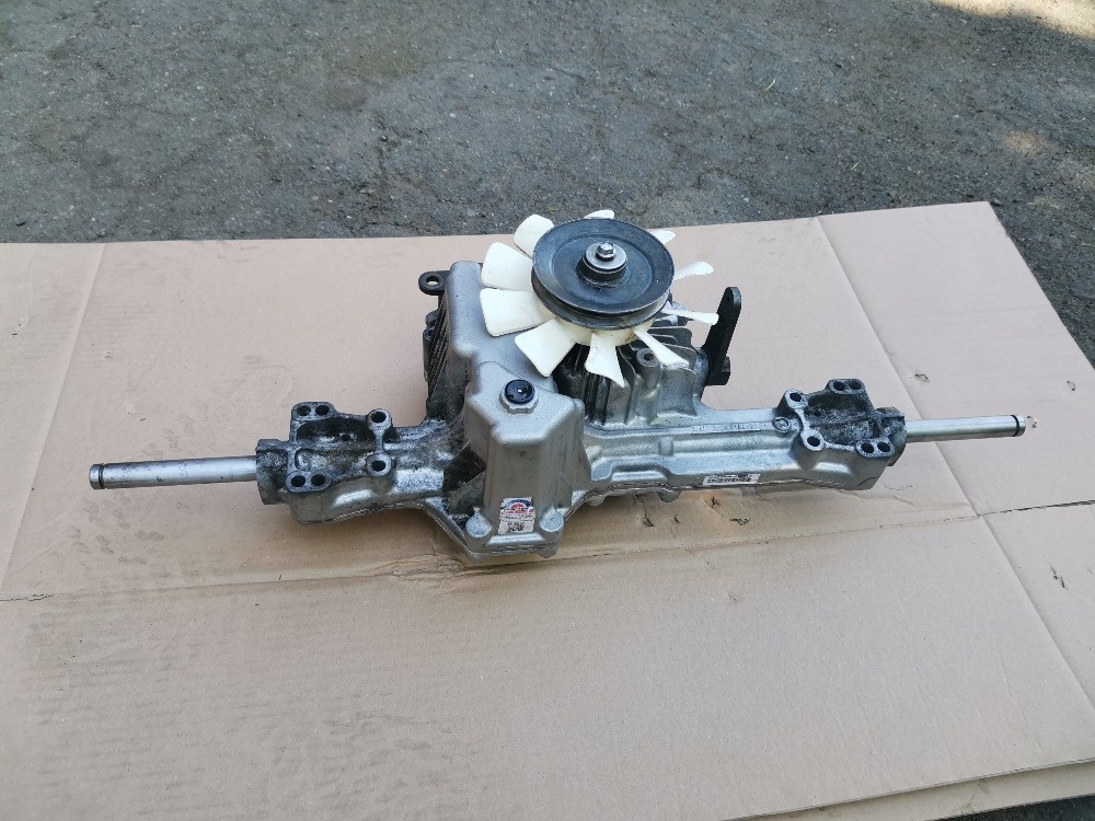 Hydropřevodovka Tuff torq K46 - 2