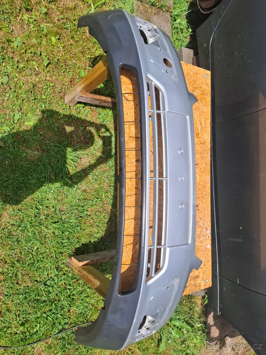 Přední originální nárazník Ford focus mk2 stříbrný - 2
