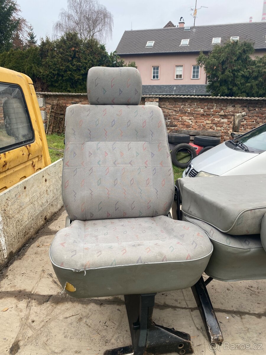 VW Transporter T4 zadní sedačky - 2
