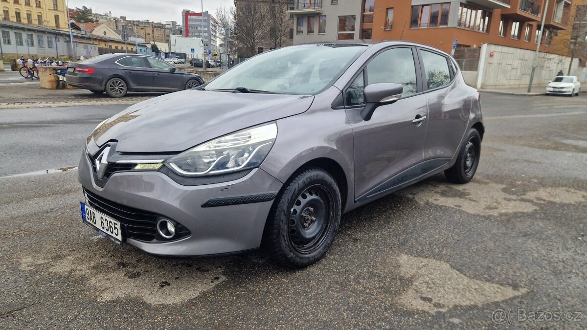 Renault Clio, 1.2i 54kW, 74tis. najeto - 2