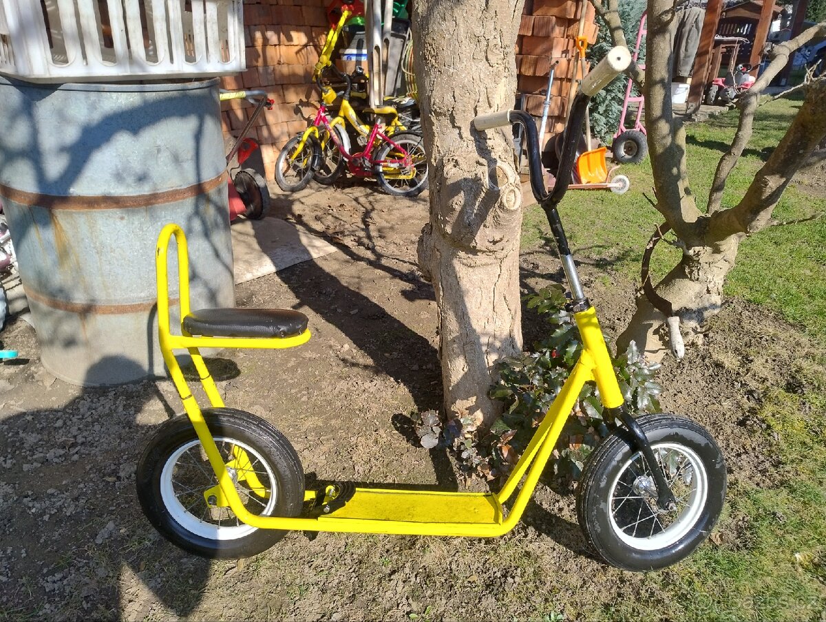 Retro dětská koloběžka 70. - 80. léta - 2