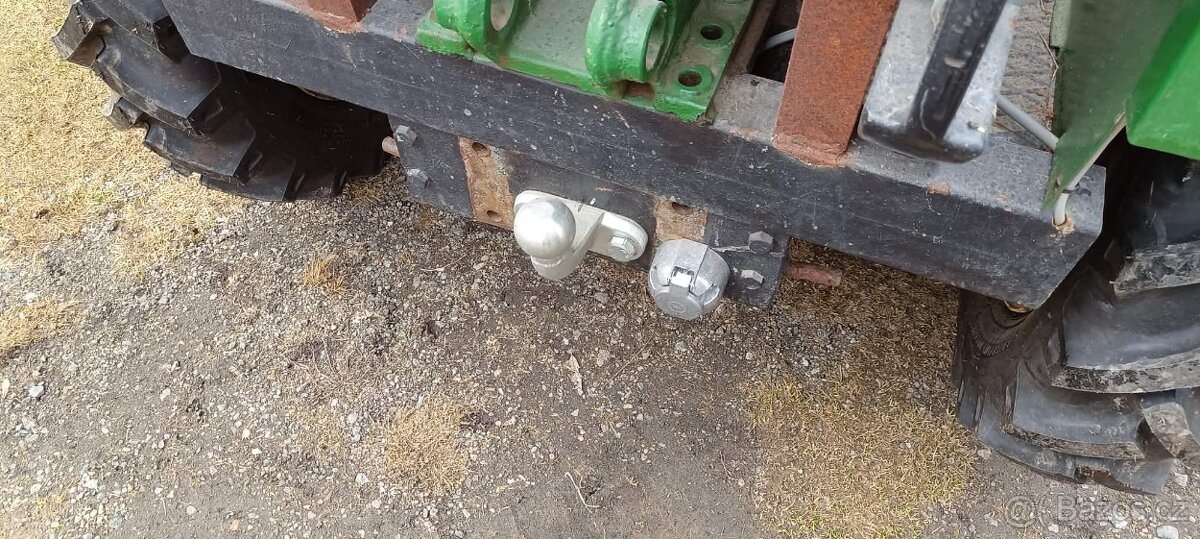 Malotraktor Trabant - 2