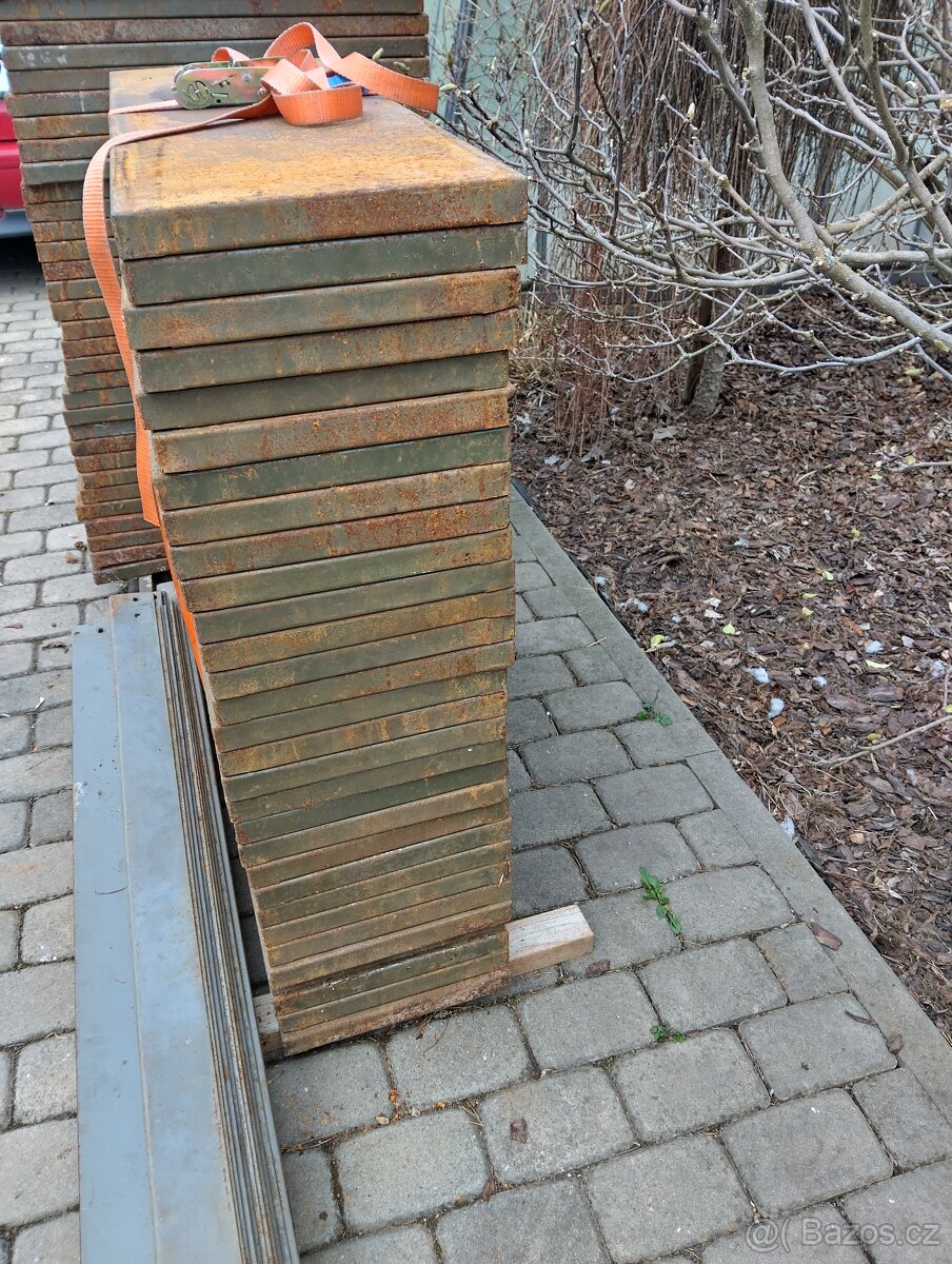 Bočnice regálu - 2