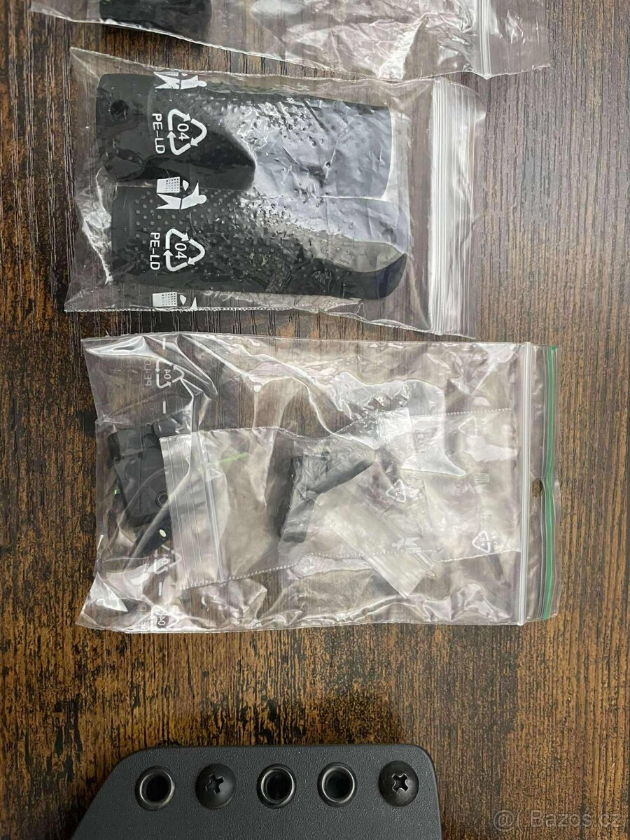 Pistole CZ P-10 SC 9x19 - 2