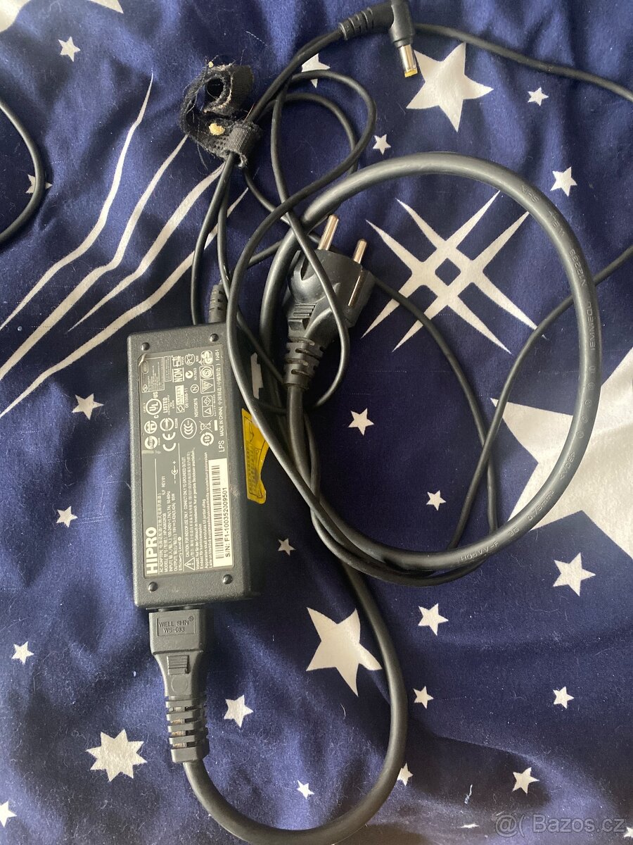 Síťové adatéry k notebookům - 2