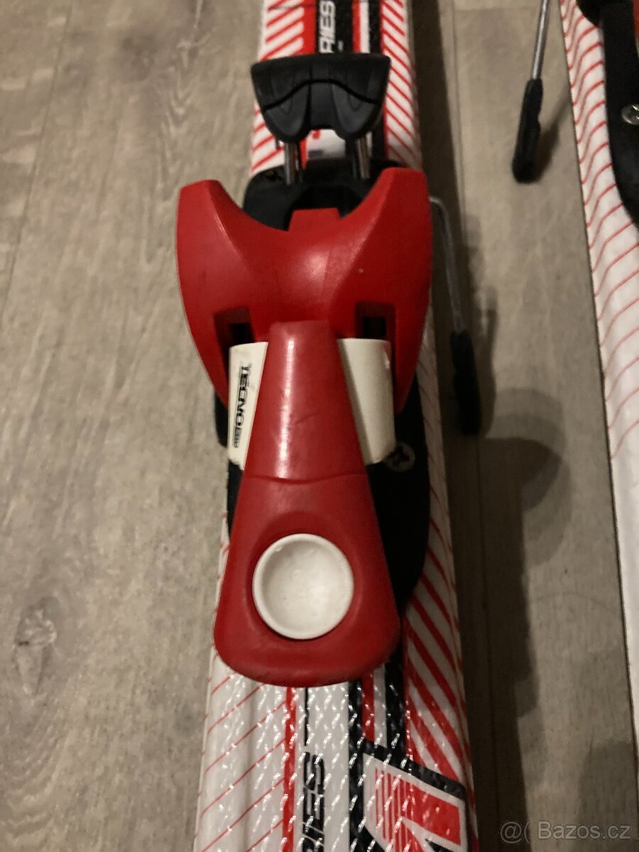 sjezdové dětské lyže 120 cm. - 2