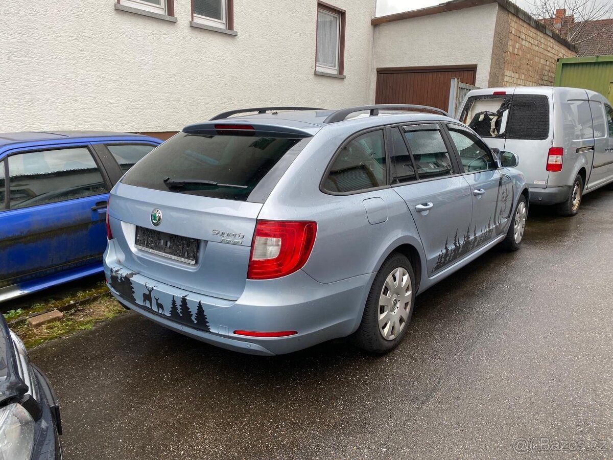 Škoda Superb Kombi - 2