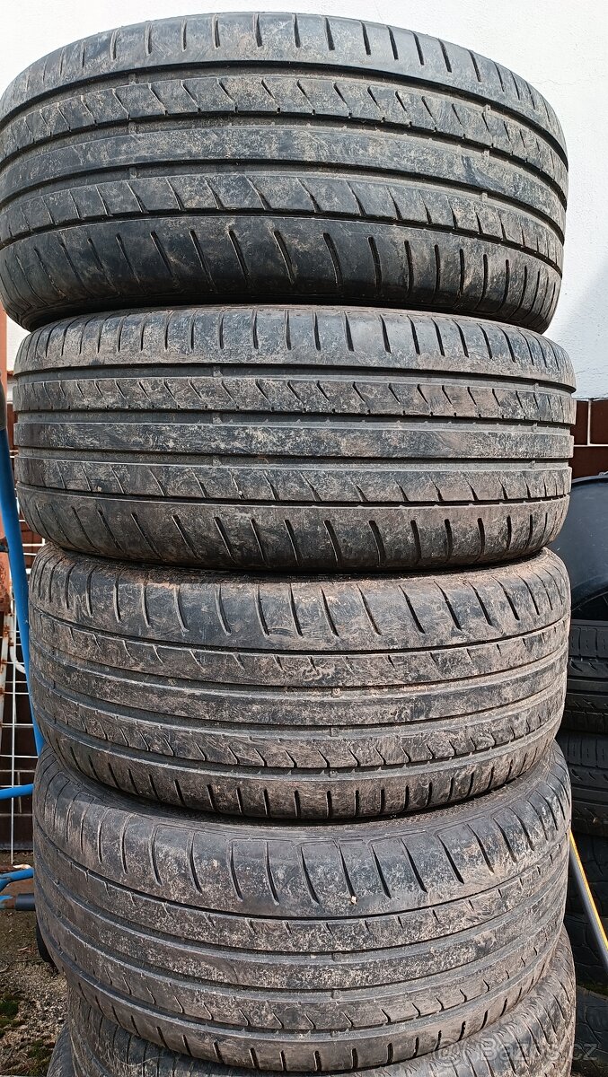 Pneu 225/50 R17 94W - 2