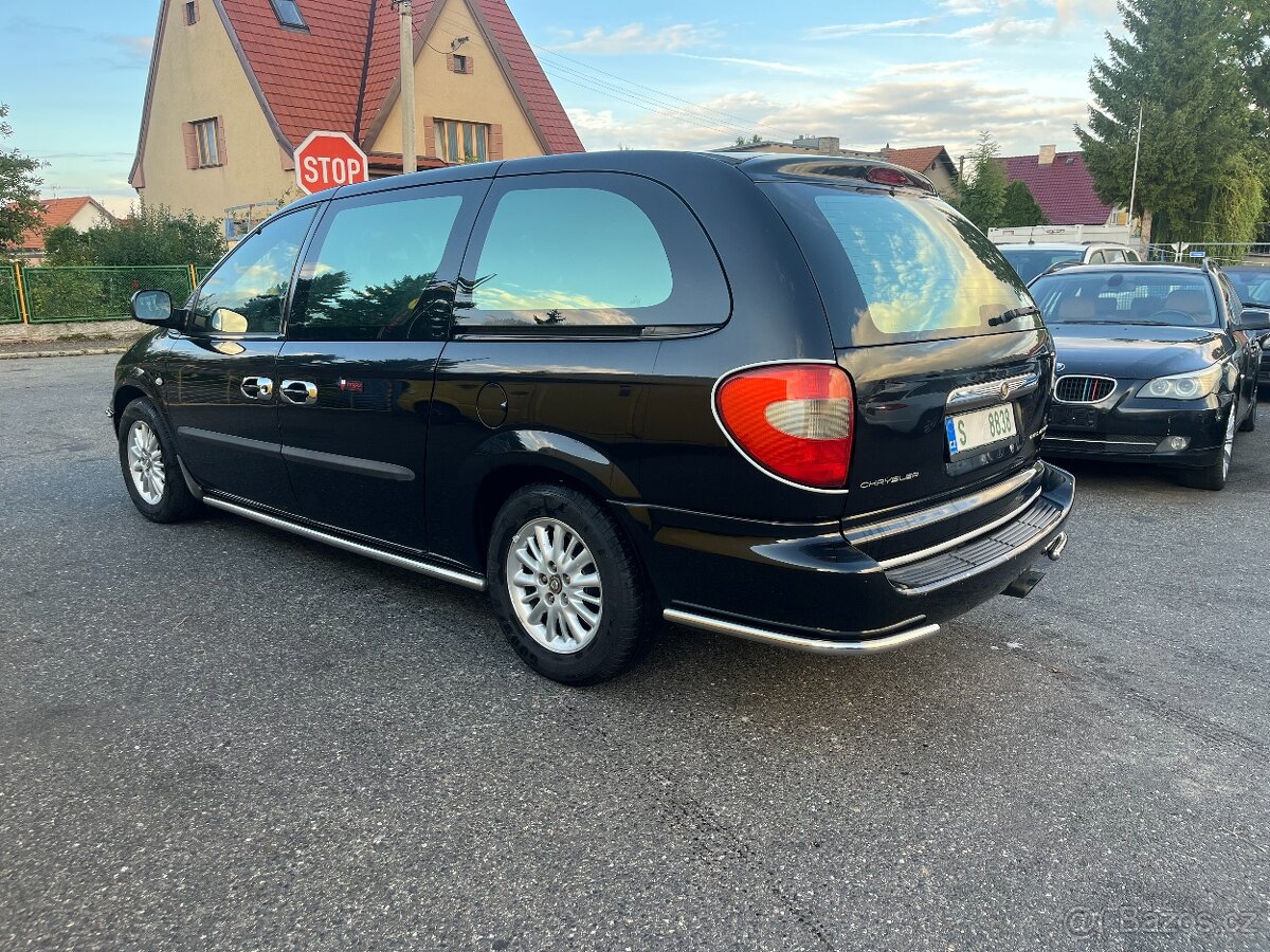 Chrysler Voyager 2.4i, 7 Míst - 2