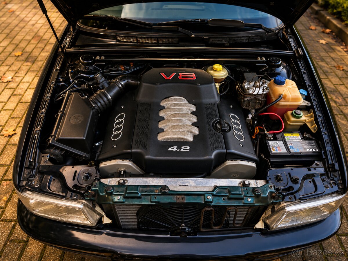 Audi Coupe 4.2 V8 - 2