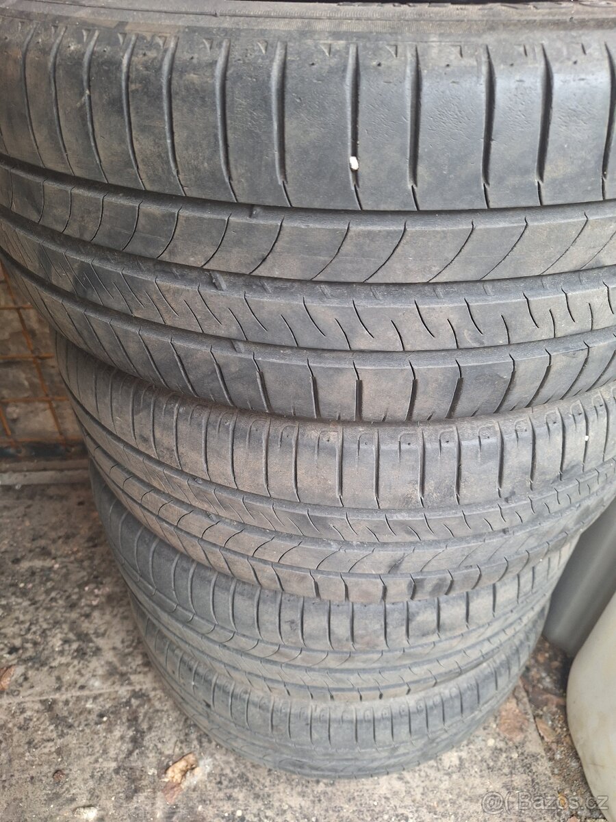 205/55 r16 - 2