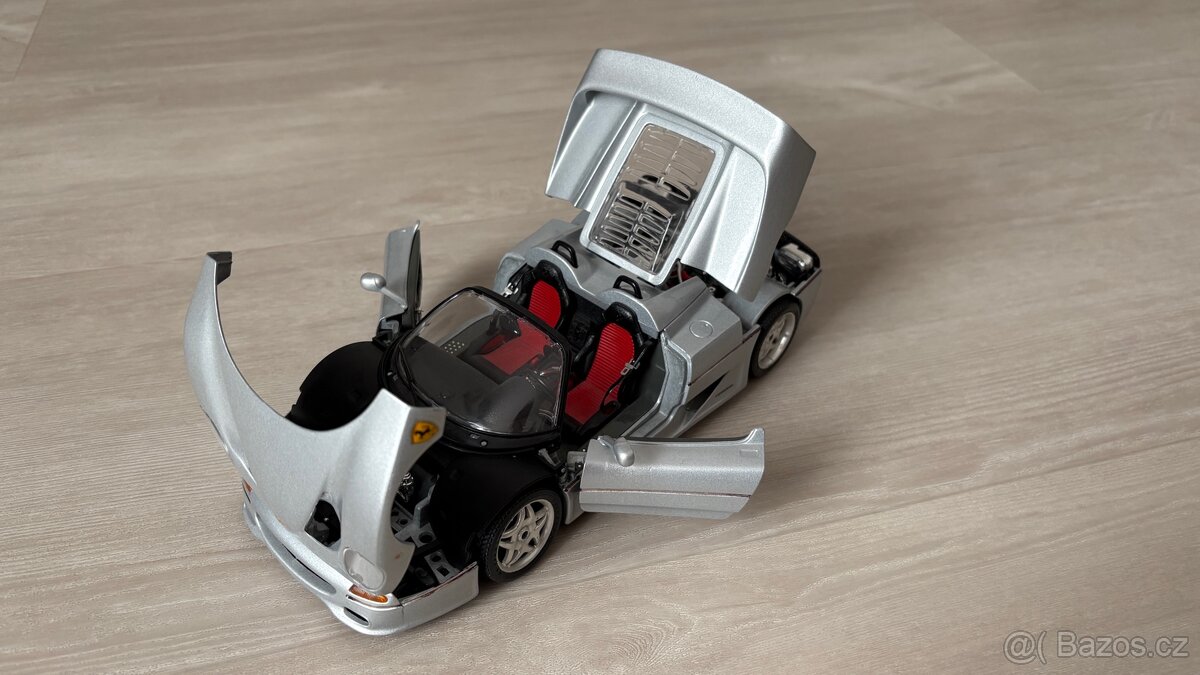 Ferrari F50 1:18, 1:43 - 2