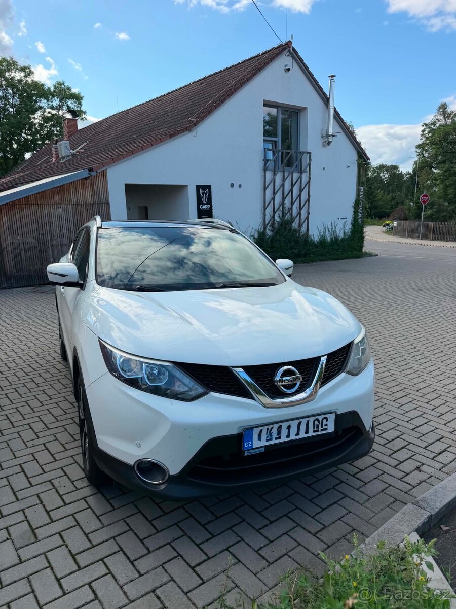 Nissan Qashqai - 2