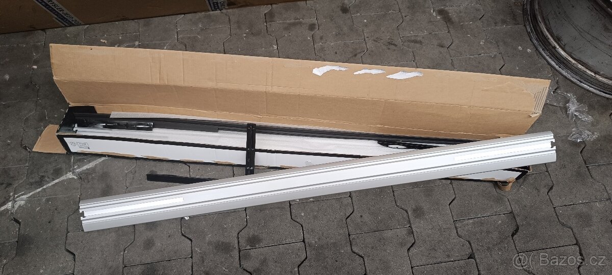 Střešní tyče Thule WingBar Evo (1 pár) 118 cm - 2