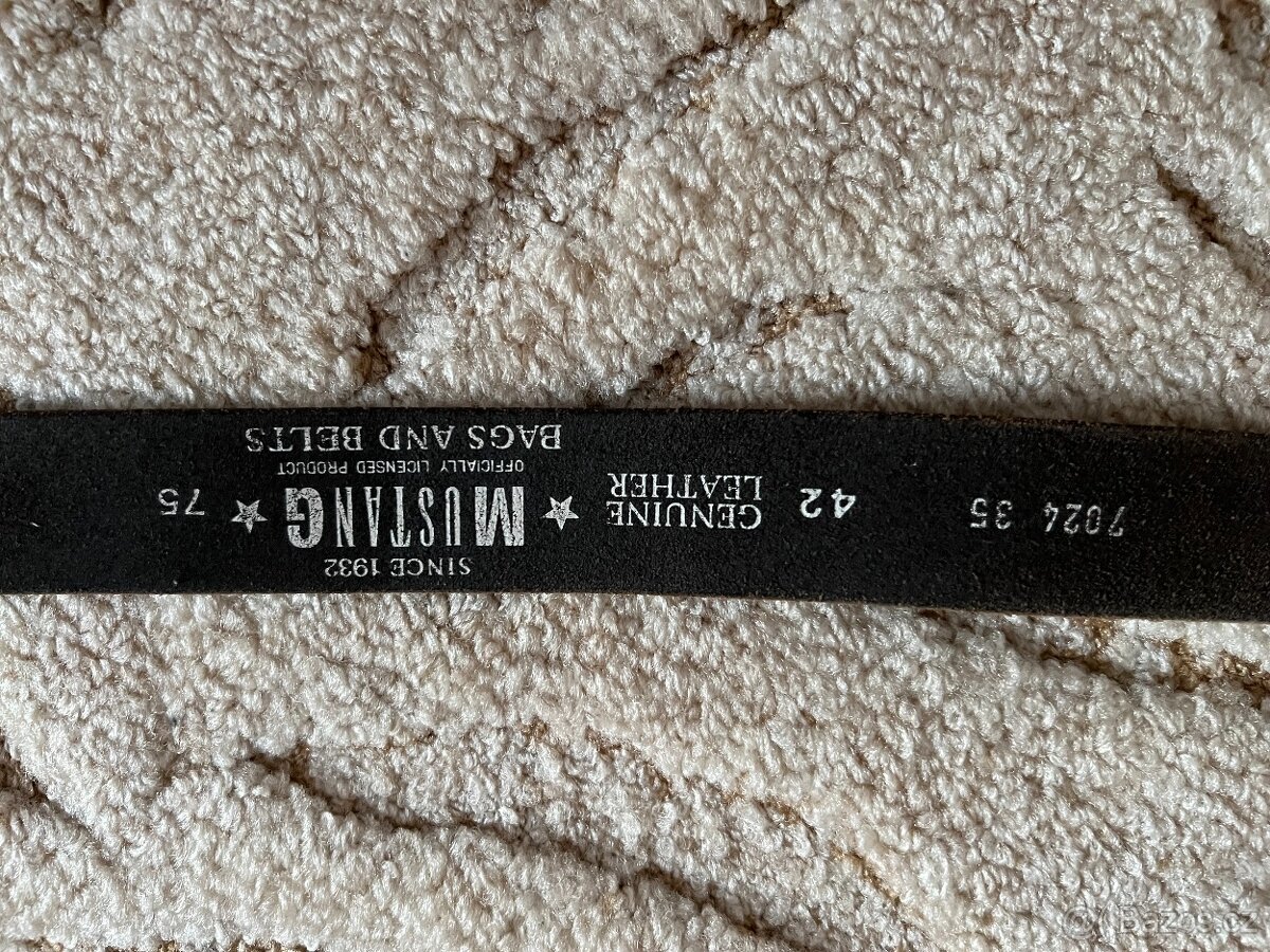 Kožený opasek Mustang - 2