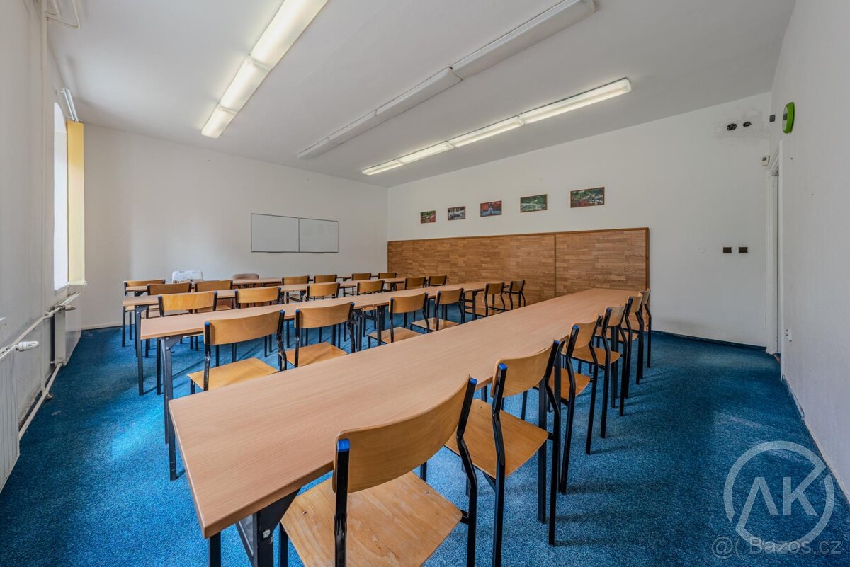 Pronájem kanceláře na skvělém místě v blízkosti centra, ul. - 2