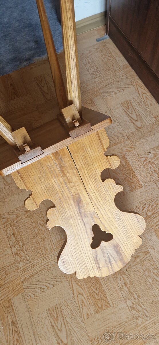 Dřevěné židle - 2