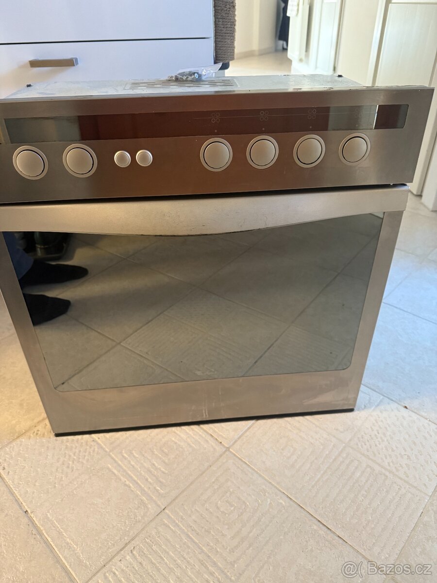 Set Horkovzdušná trouba a sklokeramická deska Whirpool - 2