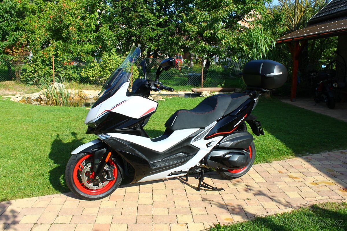 Kymco Xciting400i ABS limitovaná edice - 2