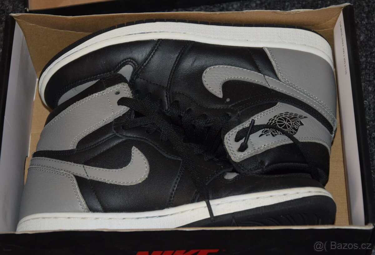 NIKE AIR Jordan 1 Retro High, velikost EU 40, jako nové - 2