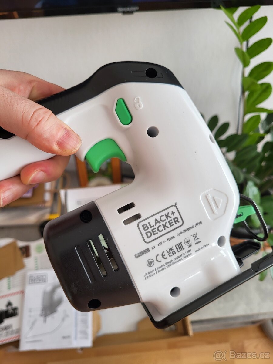 Aku přímočará pila Black & Decker - 2