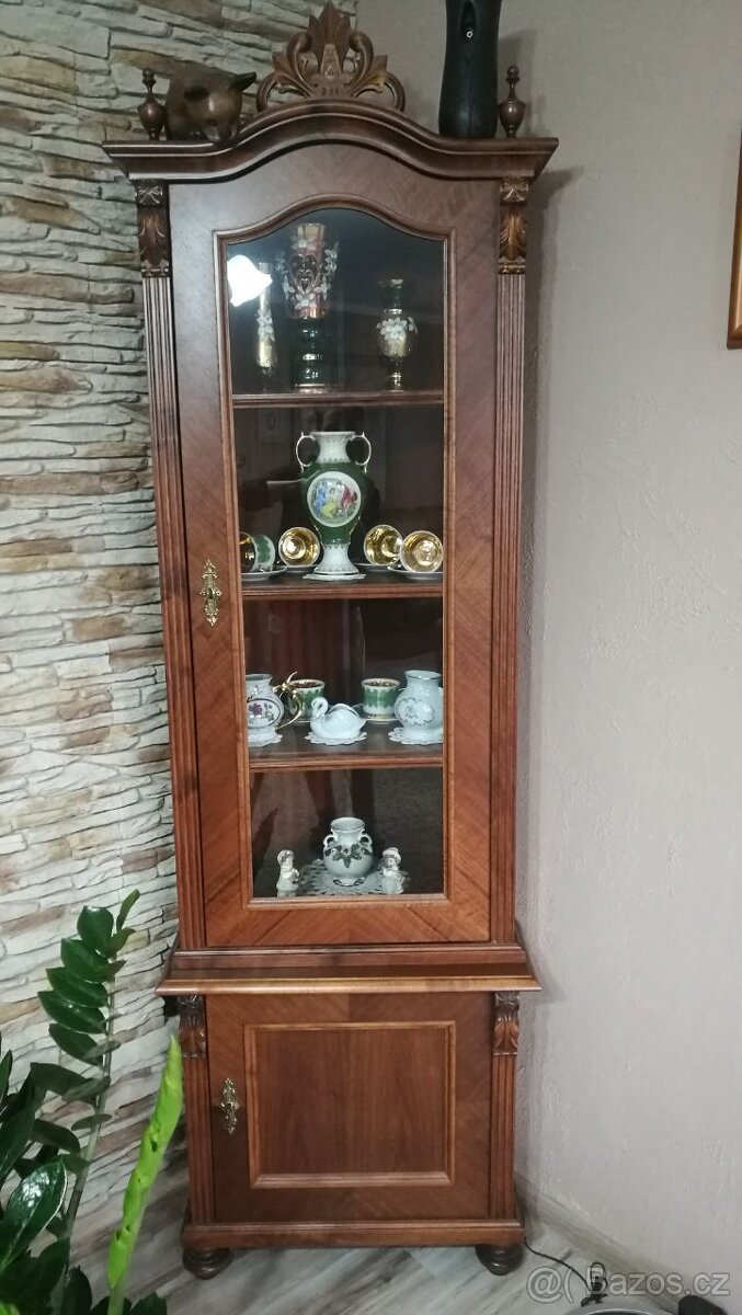 Luxusní starožitný nábytek - 2