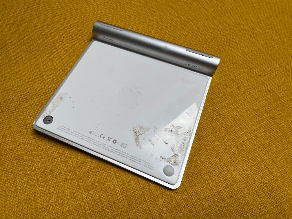 Prodám Magic Trackpad 1. generace (2014) - 2