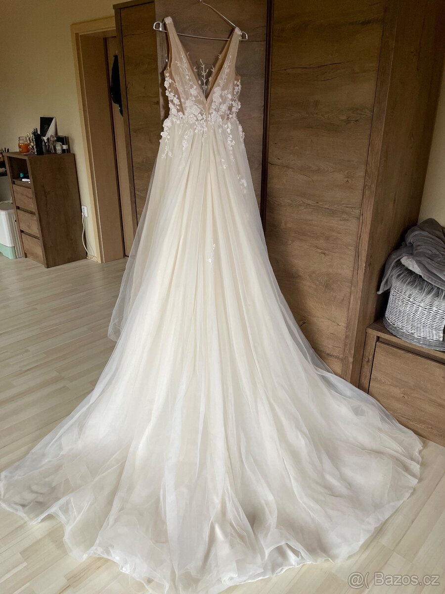 Svatební šaty - 2