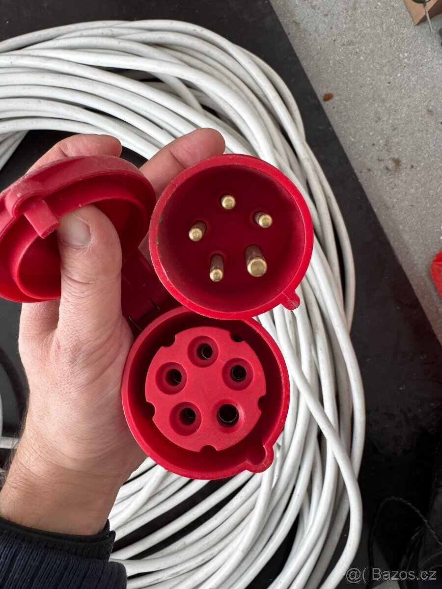Prodlužovací kabel 380v CYKY 5x4 60m - 2