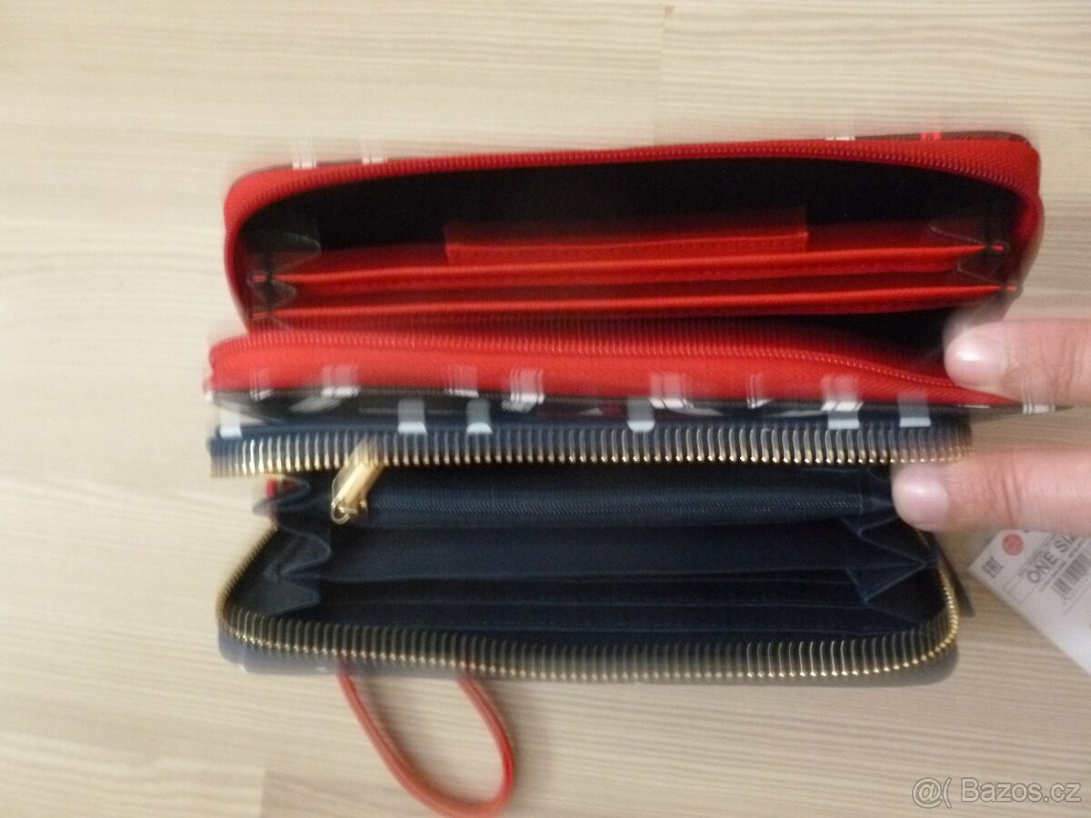 Nové peněženky2ks - 2