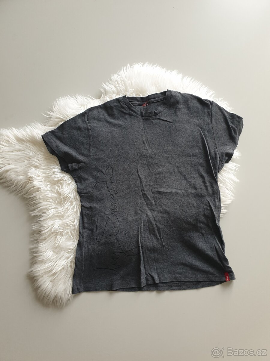 Pánské trička a čepice - 2
