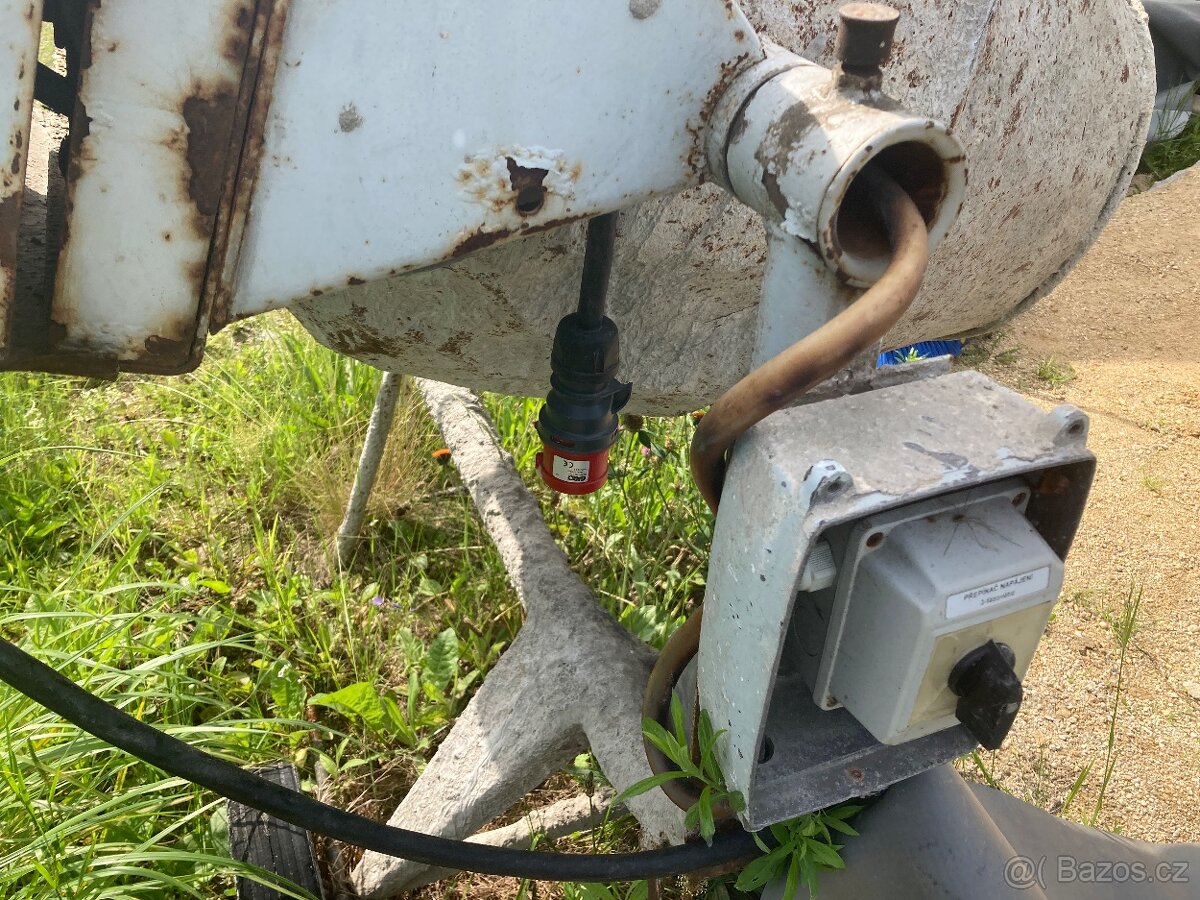 Trifazova michacka s kabelem - 2