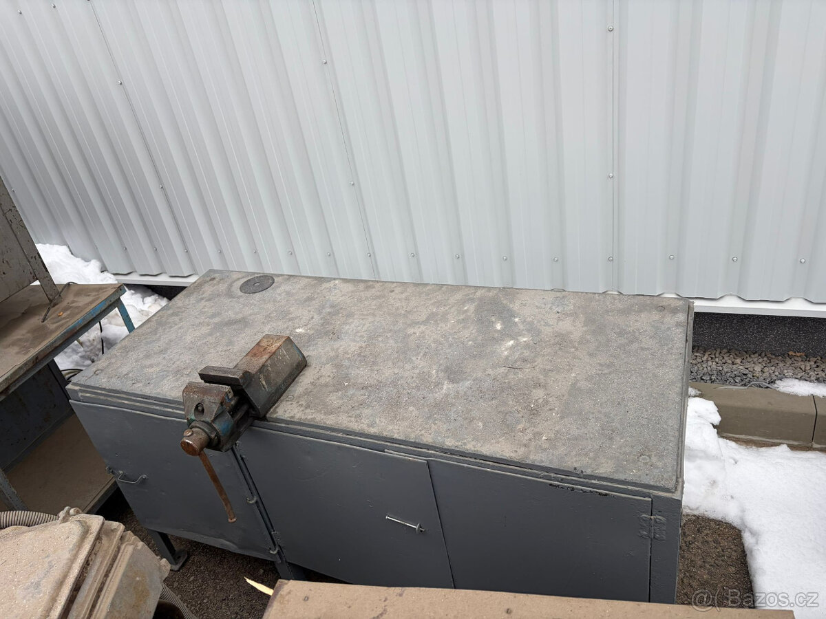 Dílenské ponky - 2