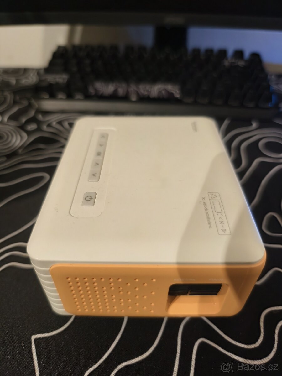 Projektor FullHD - 2