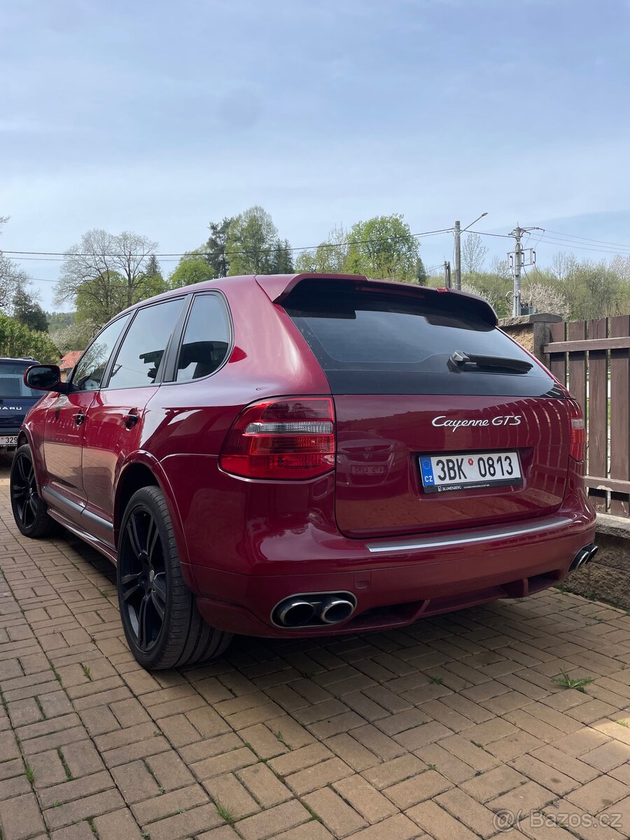 Porsche Cayenne GTS - 2