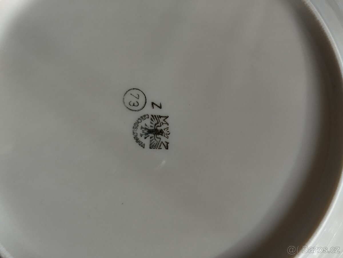 Dekorativní talíř - 2