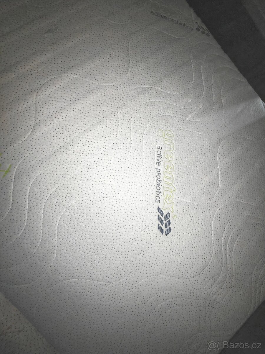 Prodám 2 pěnové matrace 90×200 cm - 2