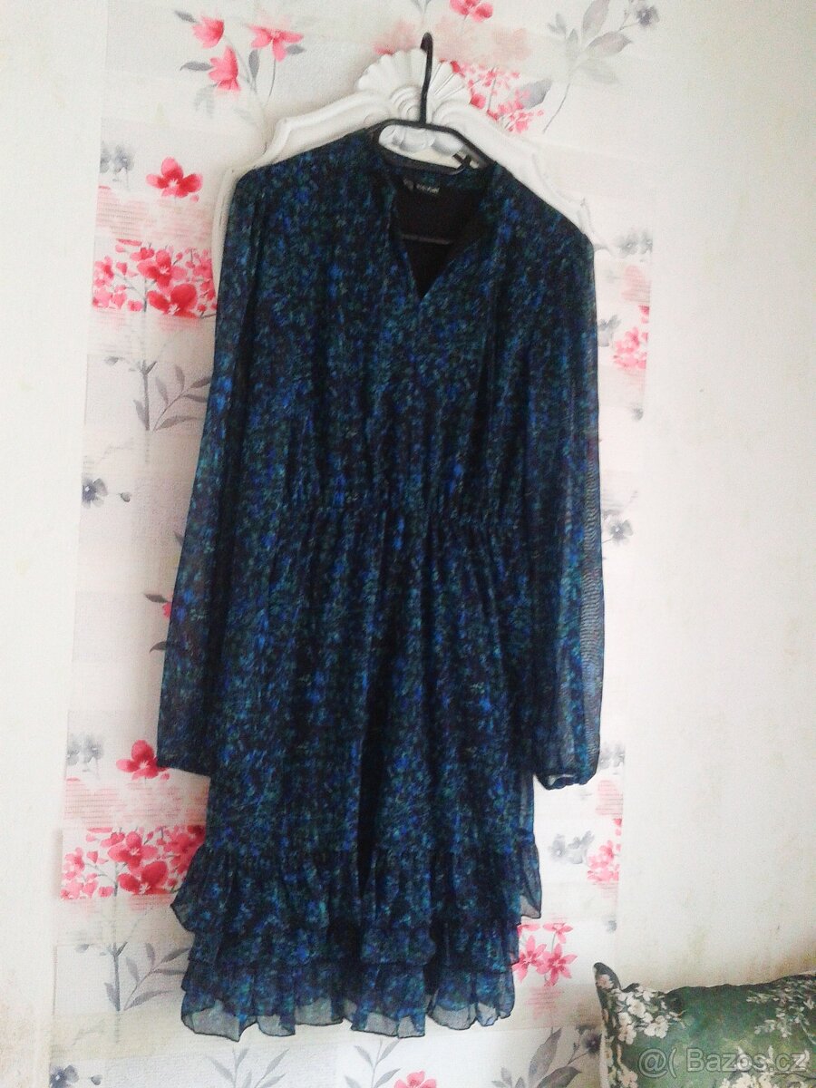 Krásné elegantní šaty 38/40 - 2