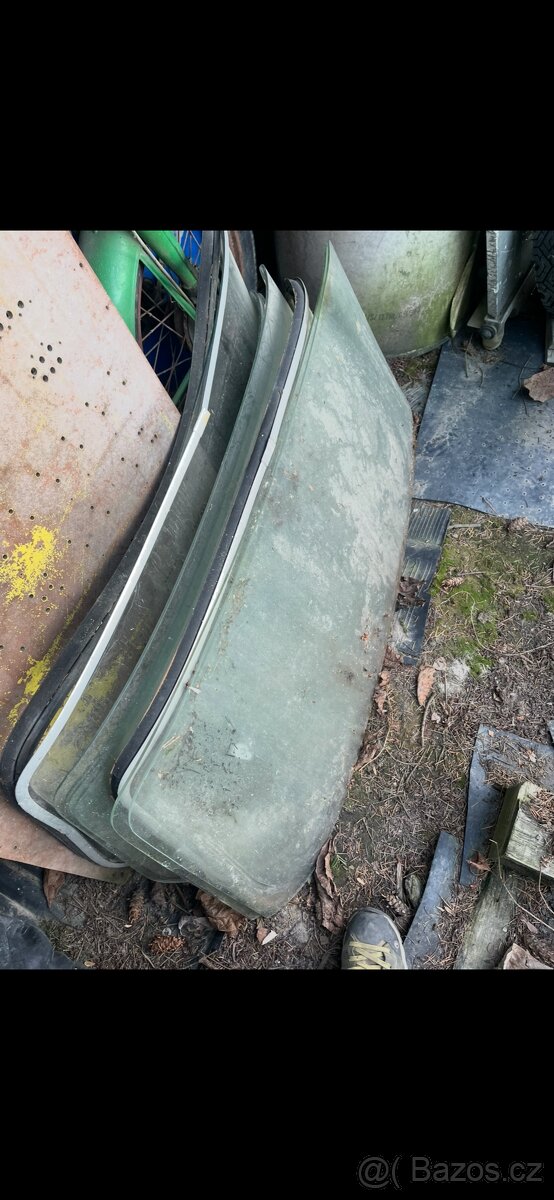 Skla Skoda 1000,100,120,garde rapid - 2