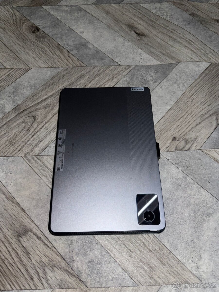 Lenovo Tab M10 Plus 3rd Gen - 2