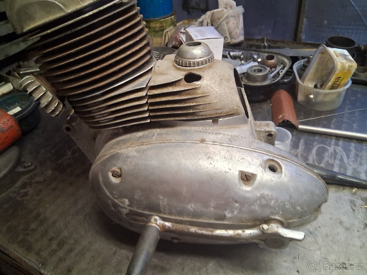 Motor jawa250 tip 353 - 2