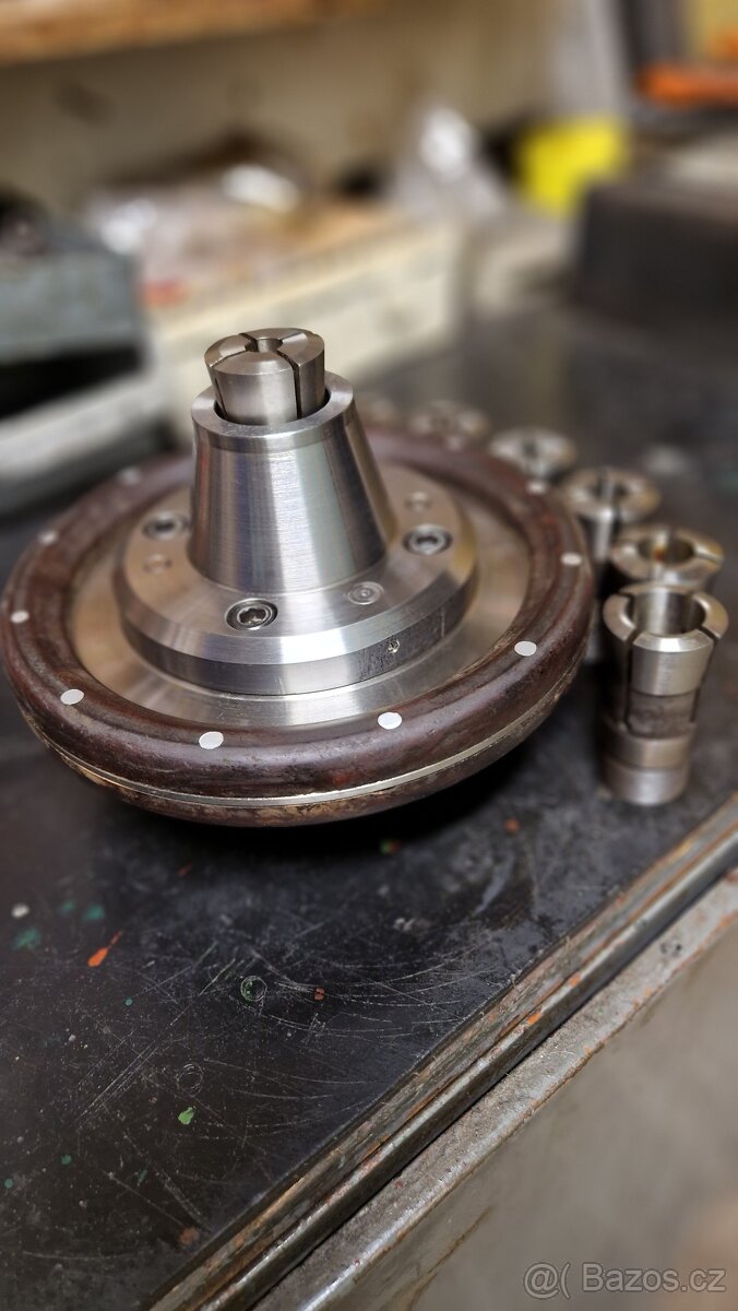 Upínací hlava na kleštiny - 2