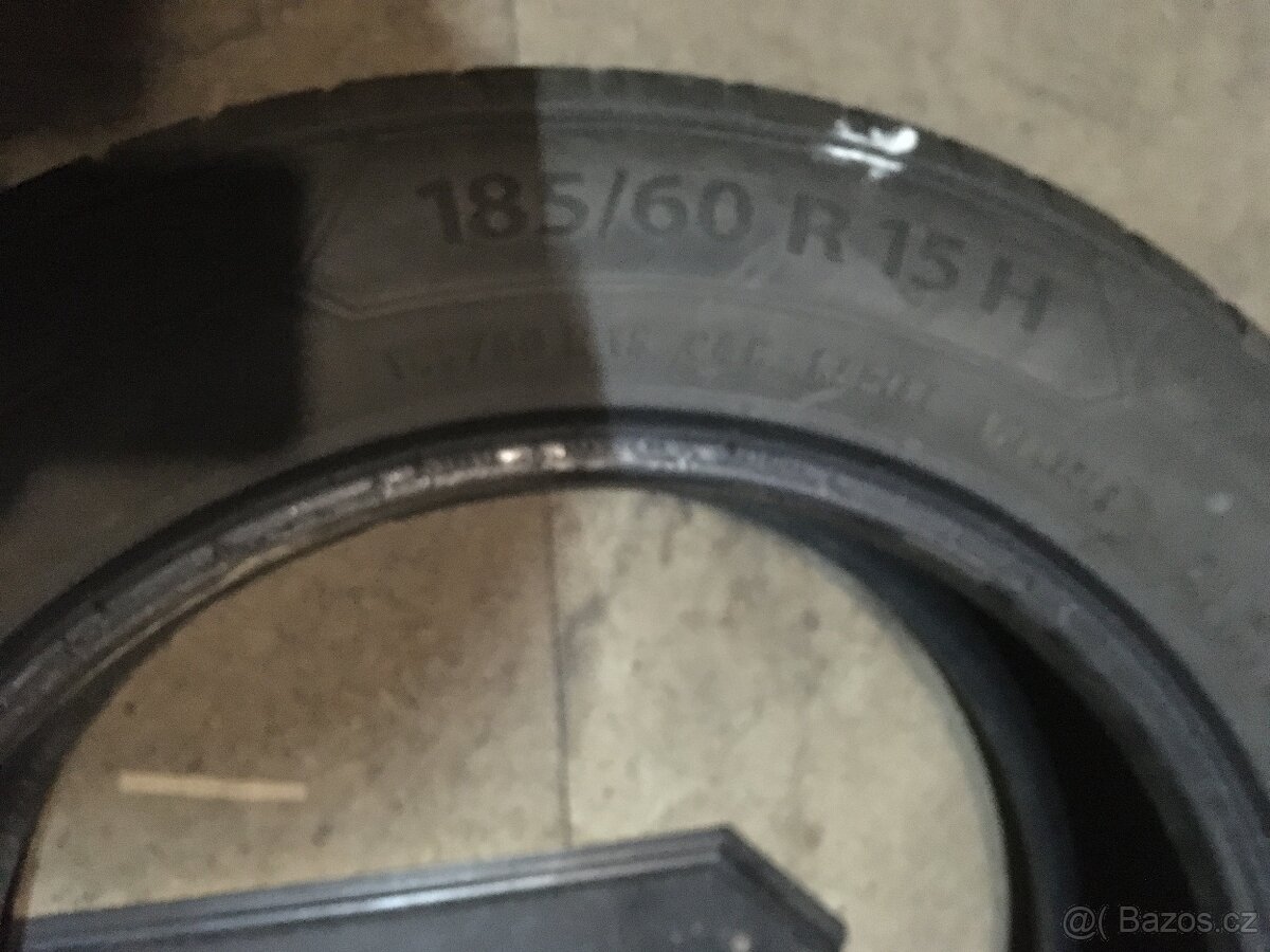 Letní pneu Barum 185/60 r15 - 2