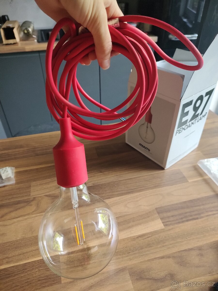 Závěsná LED lampa - 2