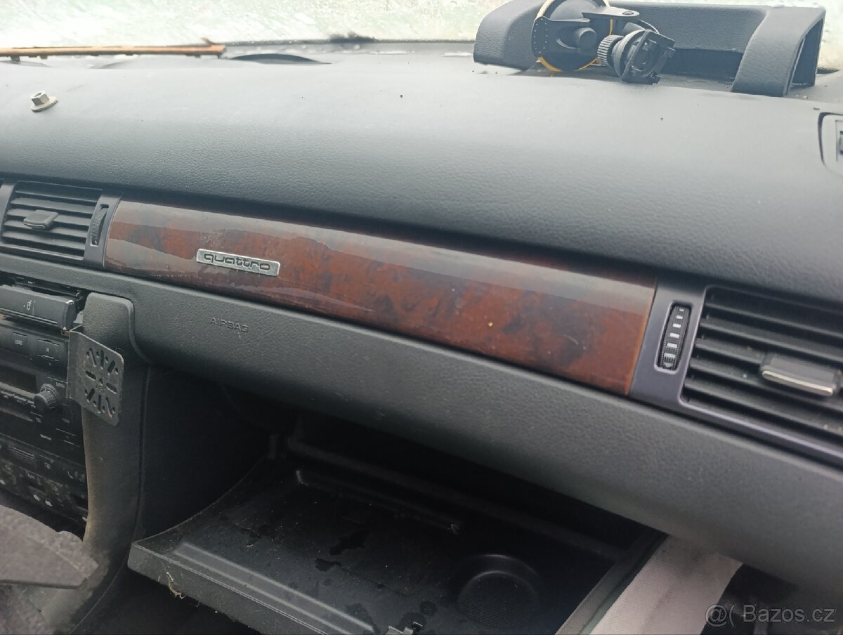 Audi A6 C5 3,0i - 2