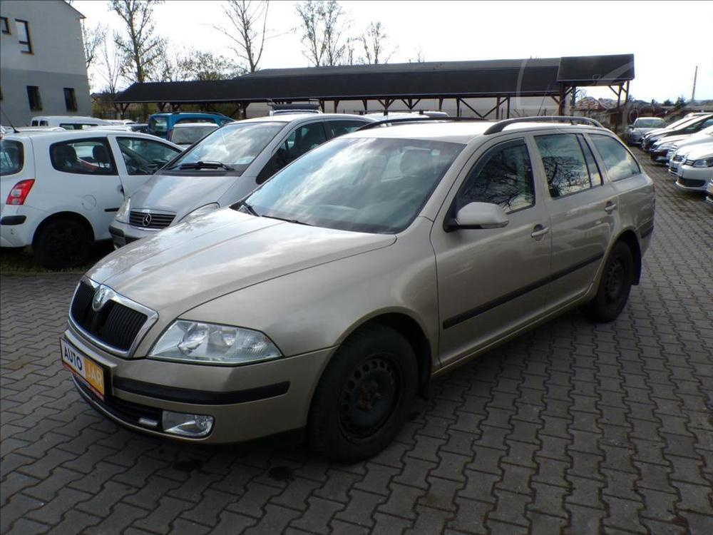 Škoda Octavia 2,0 TDI TAŽNÉ ZAŘÍZENÍ - 2