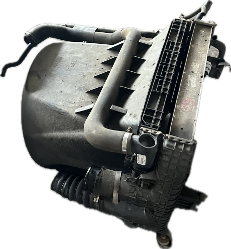 MERCEDES ATEGO chladič - 2