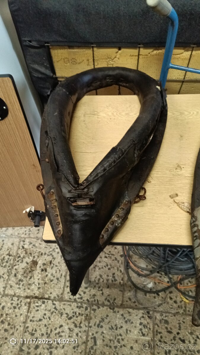 Starý postroj pro koně - 2