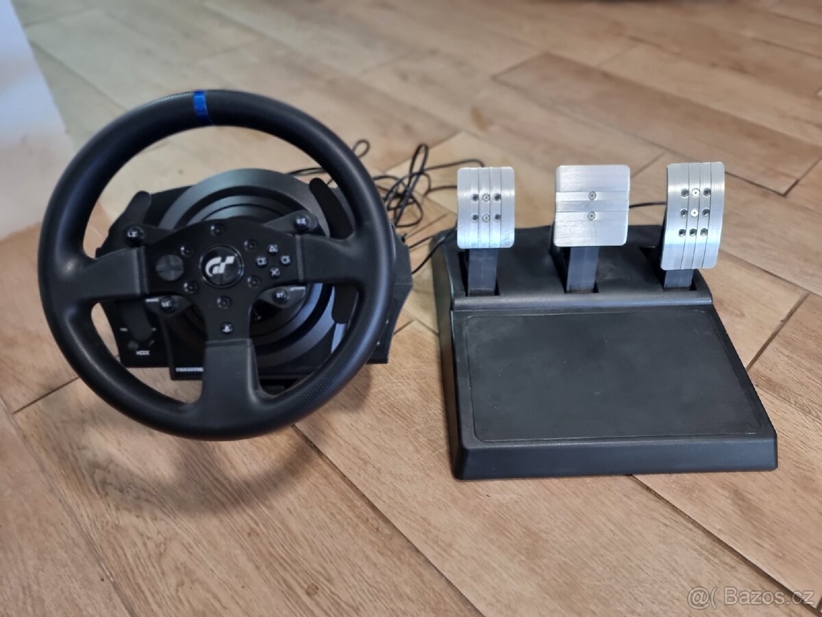 Závodní volant Thrustmaster T300 – V záruce do 12/2027 - 2
